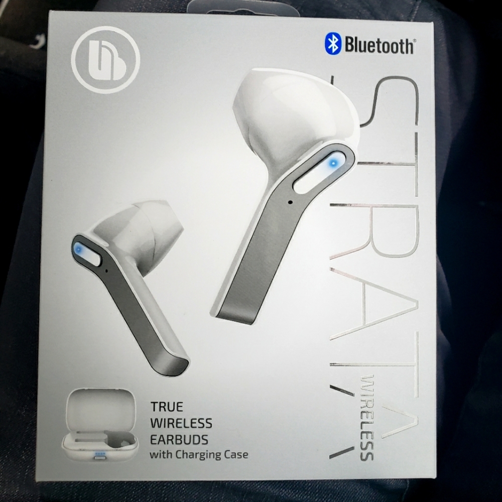 NWT Strata True Wireless Earbuds by Merkury Innovations